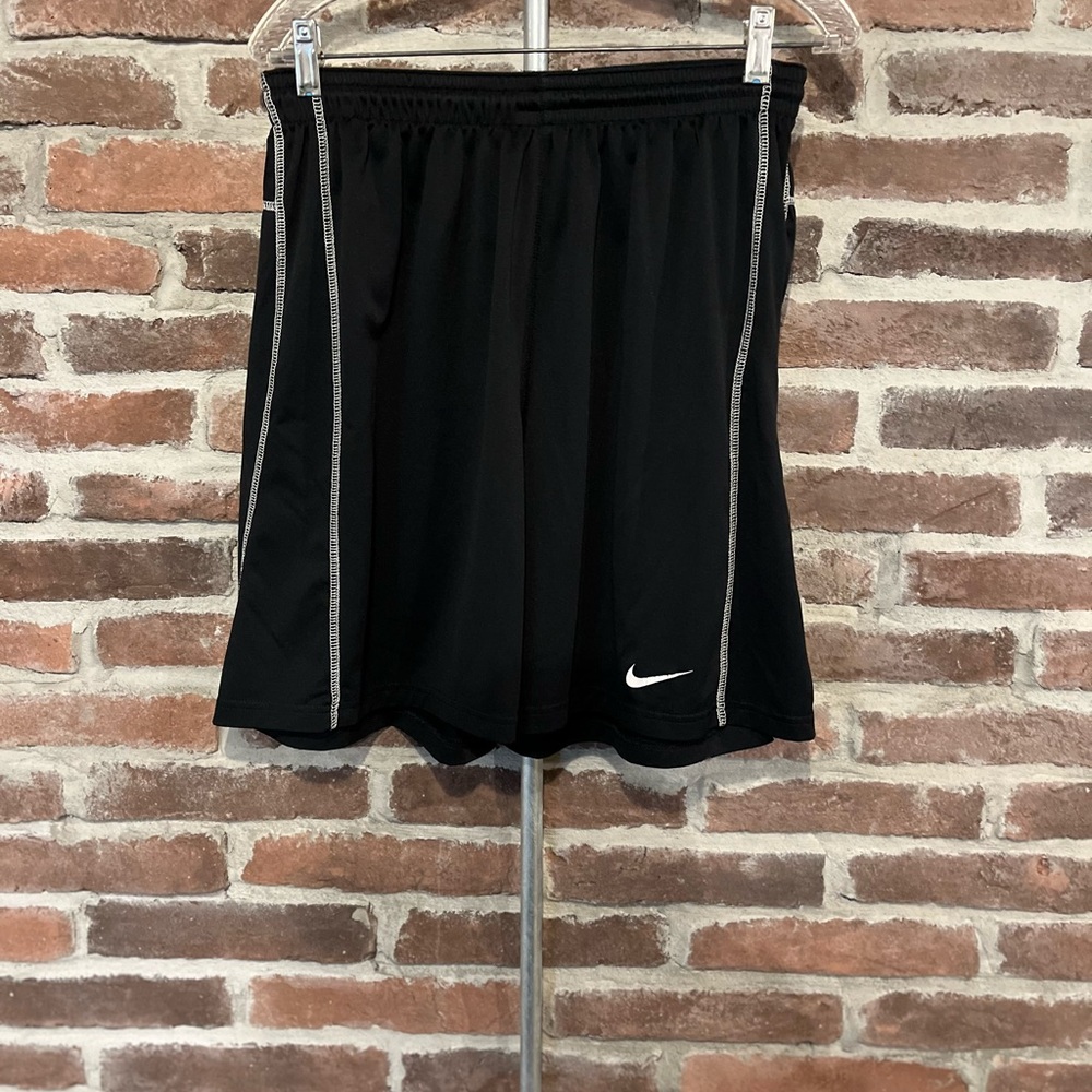 Nike Black Athletic Shorts Size Large